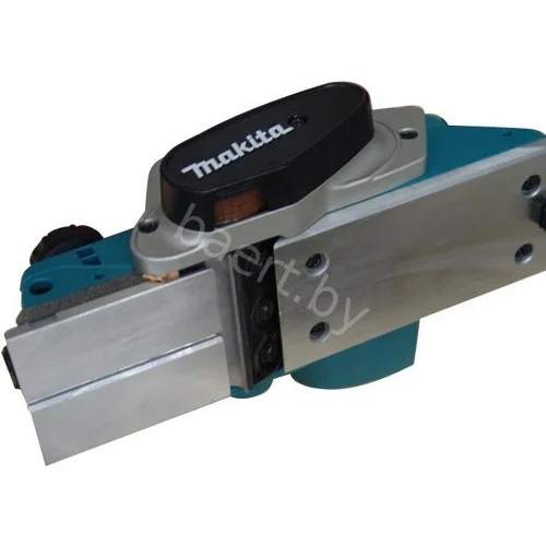 Рубанок электрический MAKITA KP 0800 в кор. (620 Вт, шир. до 82 мм, глуб. до 2.5 мм), KP080