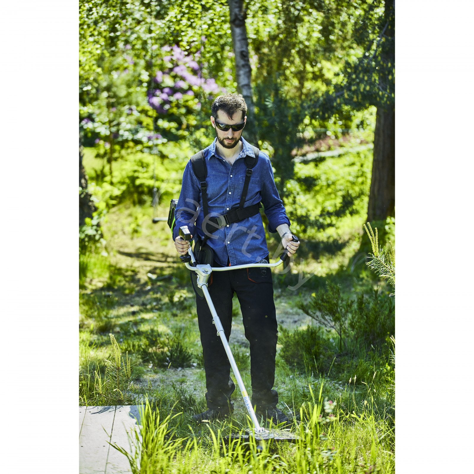 2105707 Аккумуляторный триммер Greenworks GD40BCB 40В