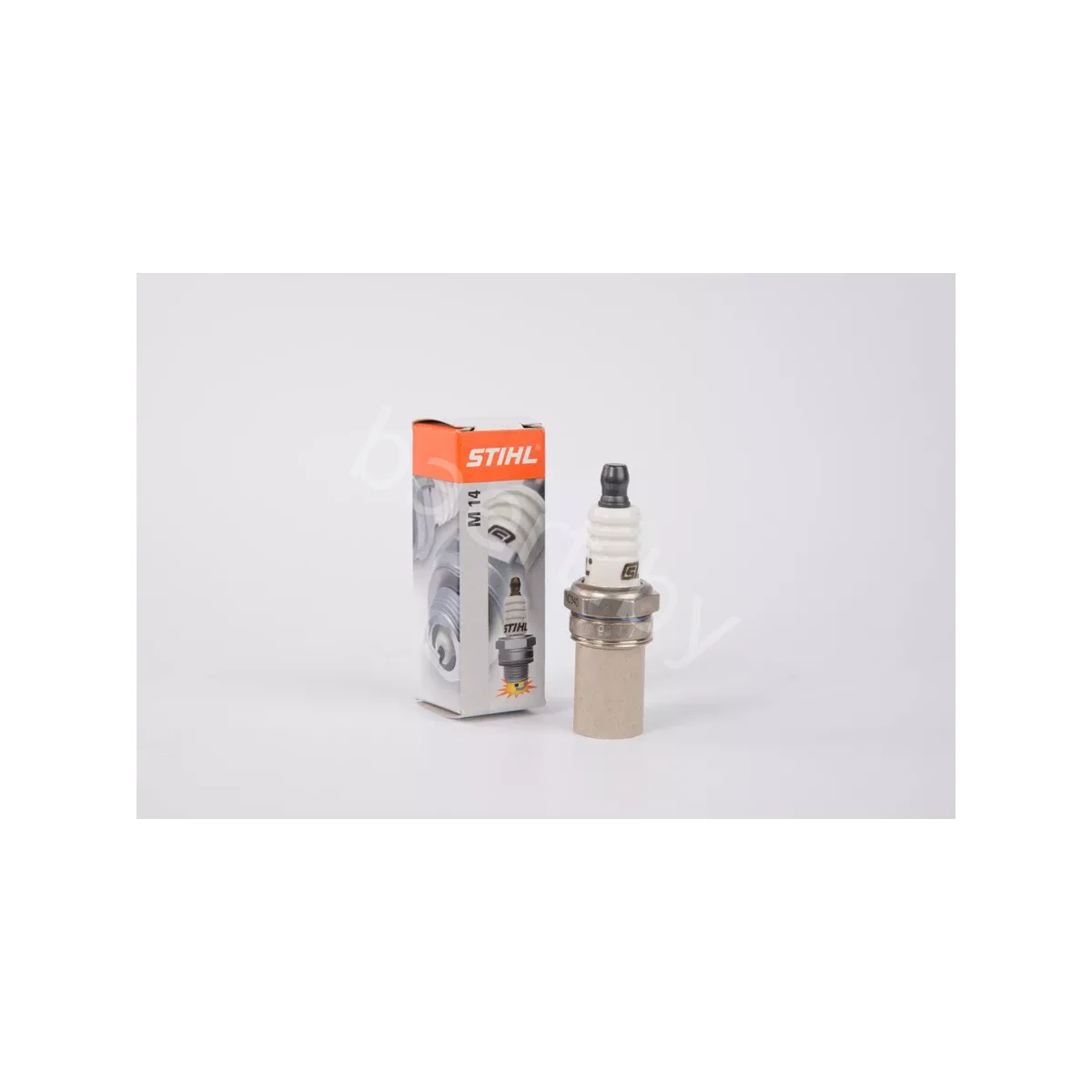 Свеча зажигания STIHL 0000 400 7016